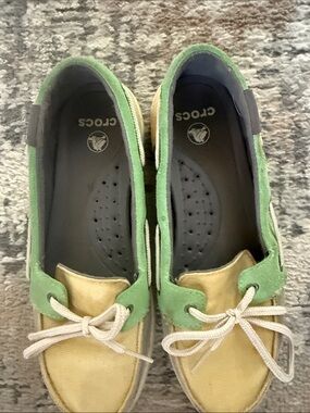 CROCS Two-Tone Green and Yellow Canvas Boat Shoes for Women